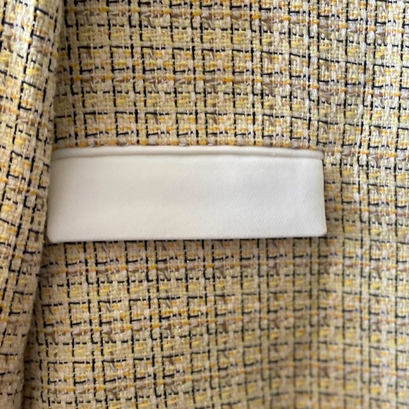 Zara Cream/Yellow Tweed Blazer with Contrast Cuffs - Picture 6 of 9